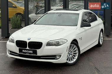 BMW 5 Series  2010