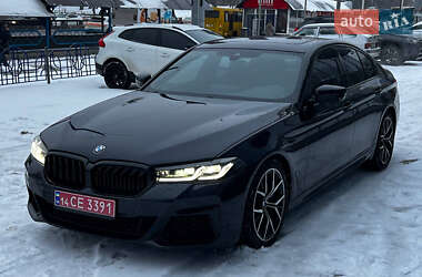 BMW 5 Series  2021
