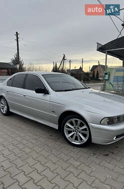 BMW 5 Series  2000