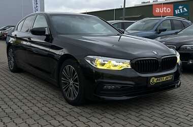 BMW 5 Series  2018