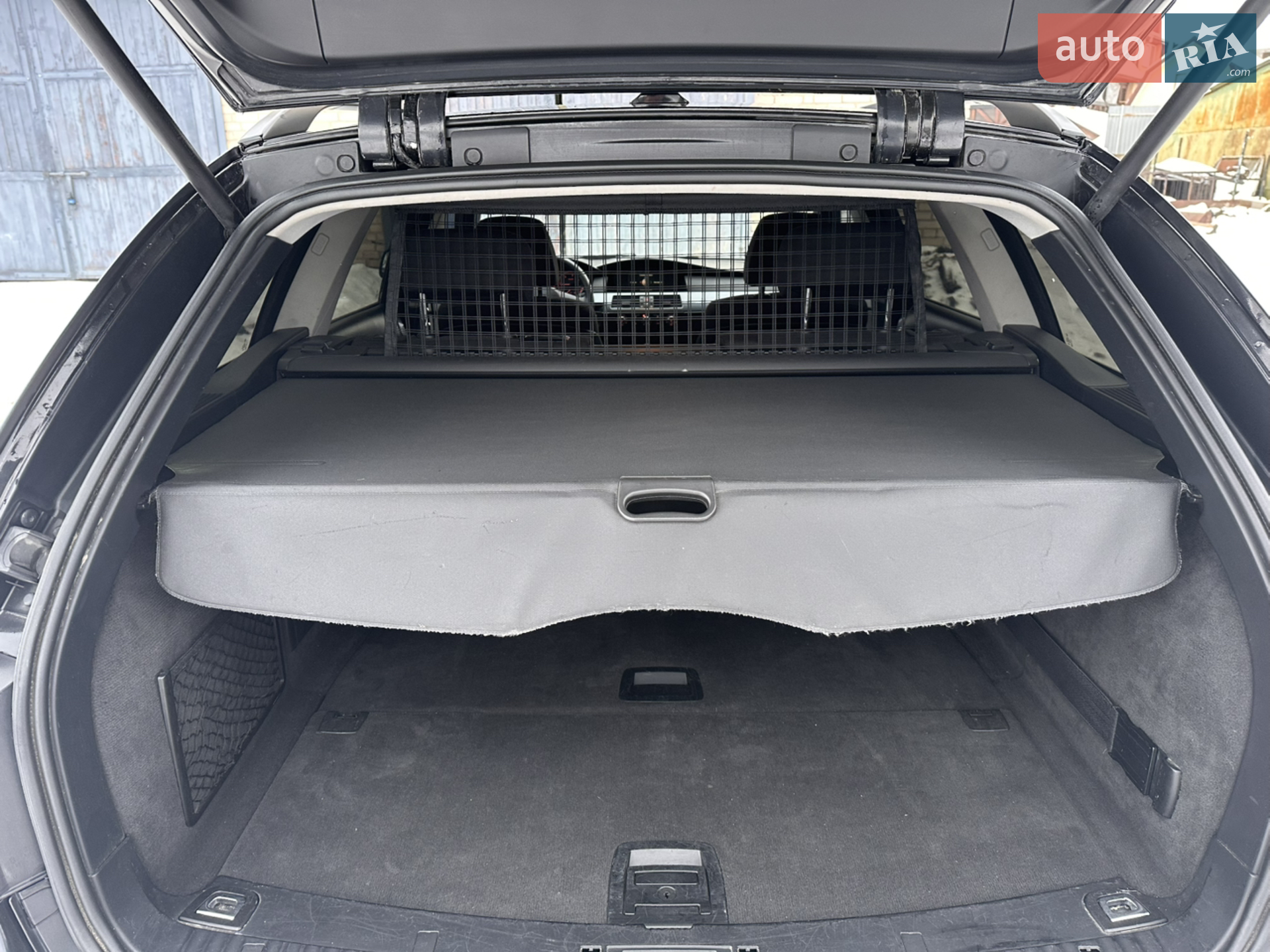 Bmw 520 2006 VIN WBANJ31060CP85588 фото оголошення 18 з 22