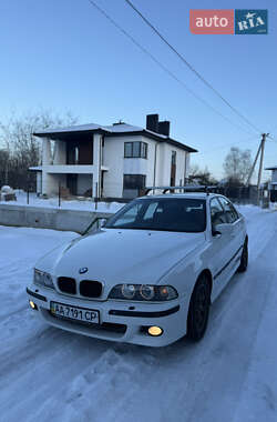 BMW 5 Series  2002