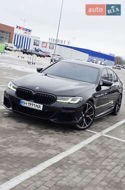 BMW 5 Series  2021
