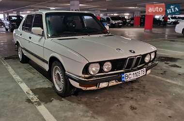 BMW 5 Series  1987