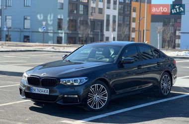BMW 5 Series  2017