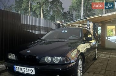 BMW 5 Series  2001