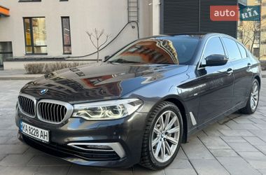 BMW 5 Series  2016