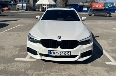 BMW 5 Series  2017