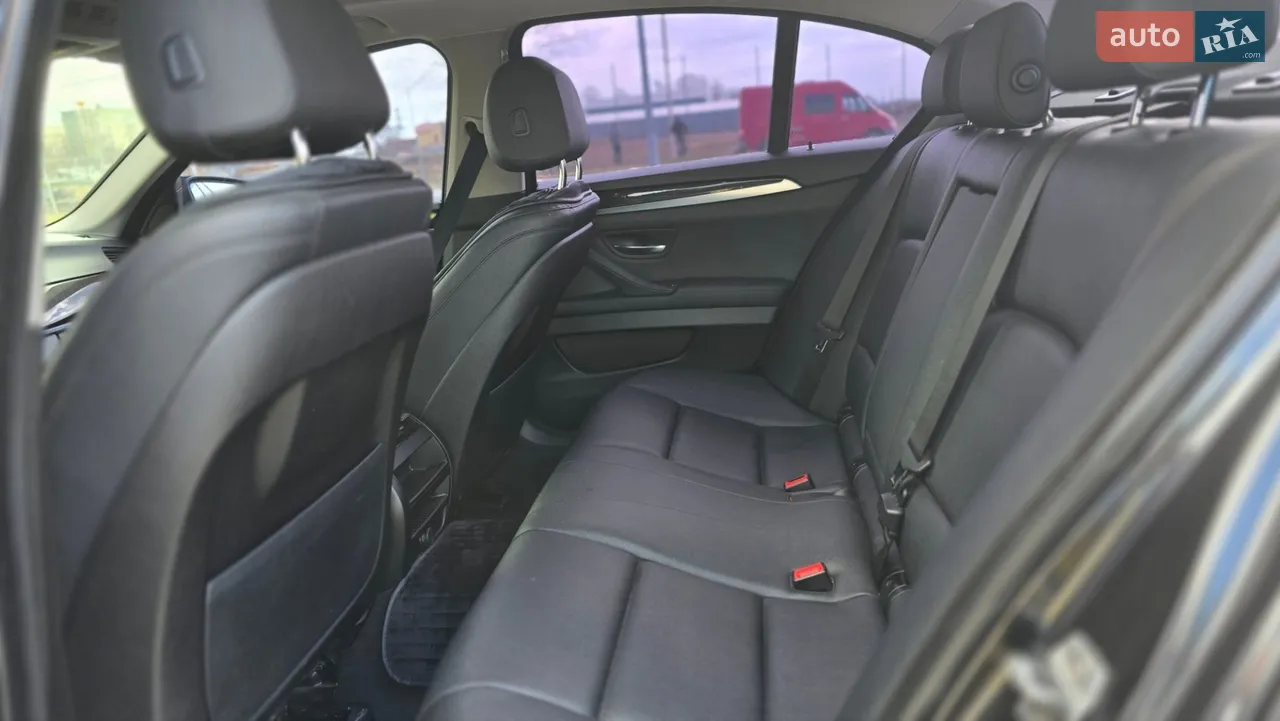 2015 BMW 5er - мініатюра 4