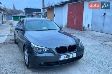 BMW 5 Series  2005