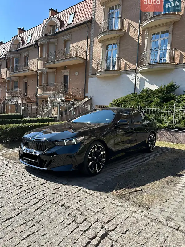 BMW 5 Series 2024