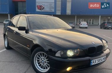 BMW 5 Series  2001
