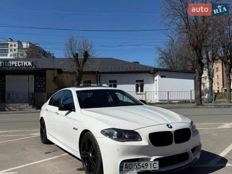 BMW 5 Series 2012
