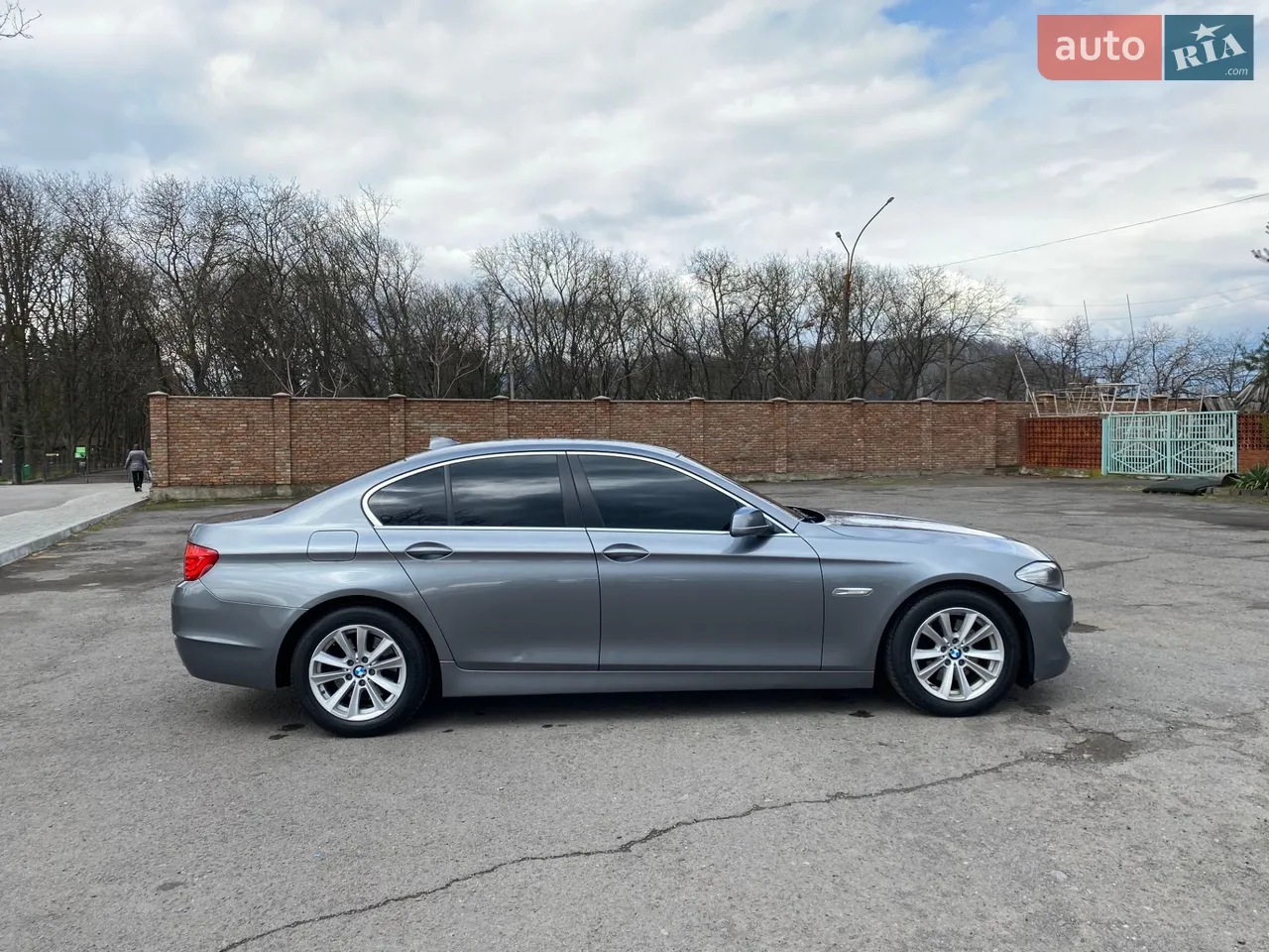 2010 BMW 5er - мініатюра 2