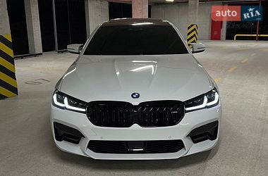 BMW 5 Series  2018