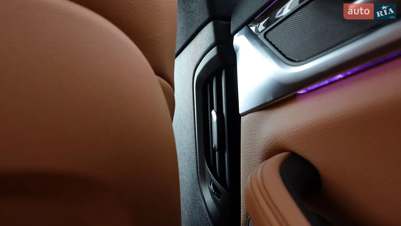 2018 BMW 5er - мініатюра 5
