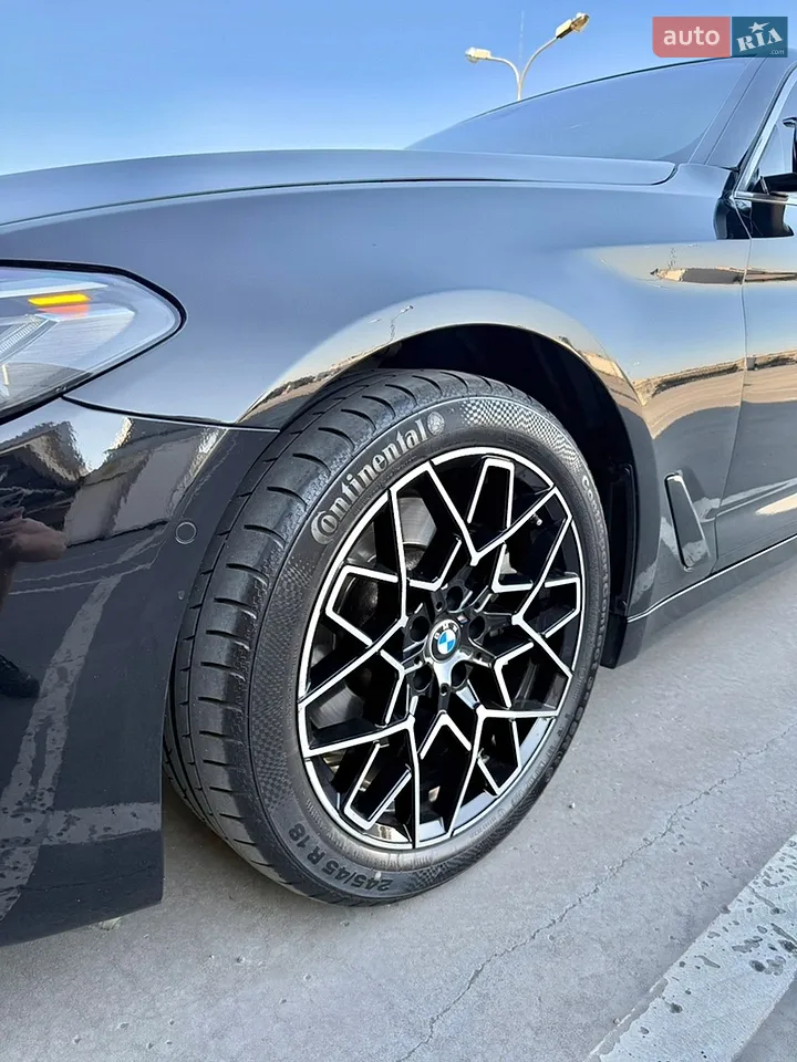 2020 BMW 5er - мініатюра 5