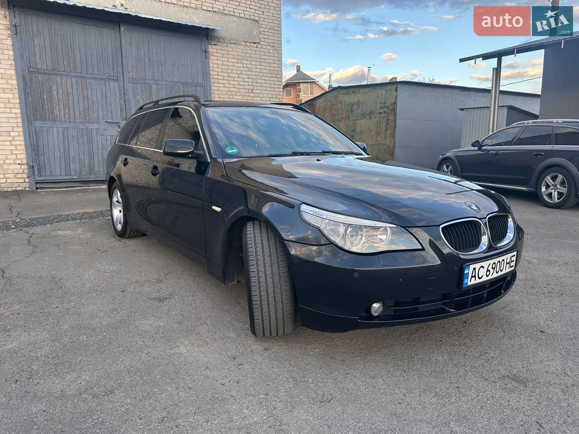 Bmw 520 2006 VIN WBANJ31060CP85588 фото оголошення 4 з 22