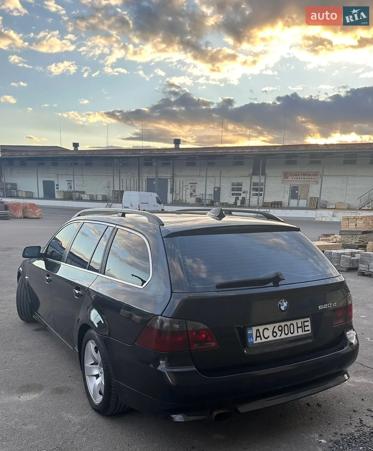 Bmw 520 2006 VIN WBANJ31060CP85588 фото оголошення 7 з 22