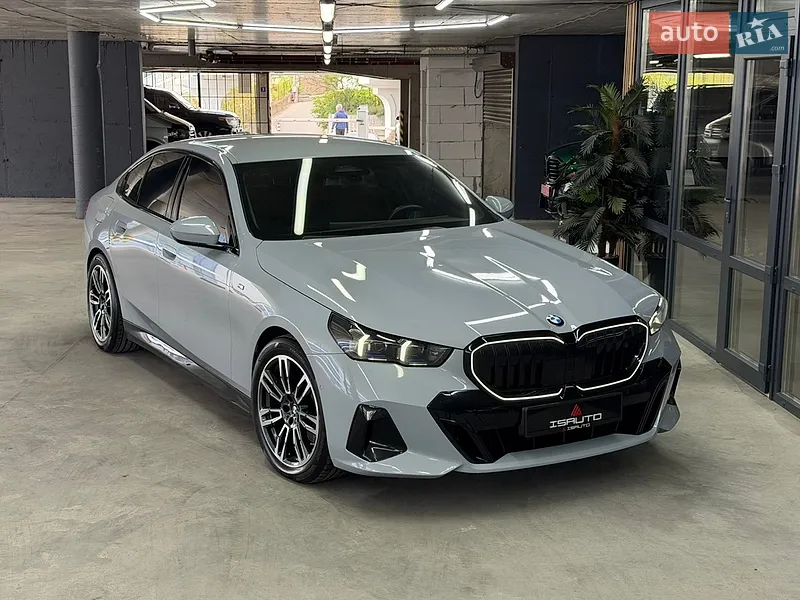 BMW 5 Series 2024