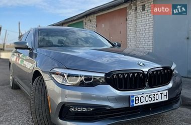 BMW 5 Series  2017