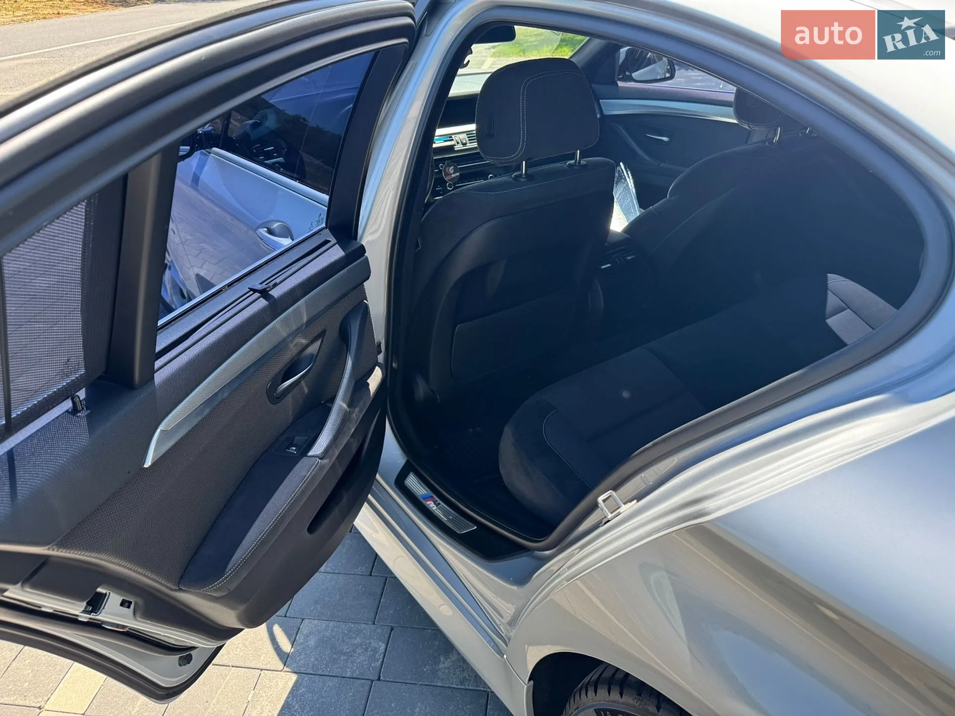BMW 5 Series 2016 VIN WBA5D31070GV84119 фото оголошення 11 з 17