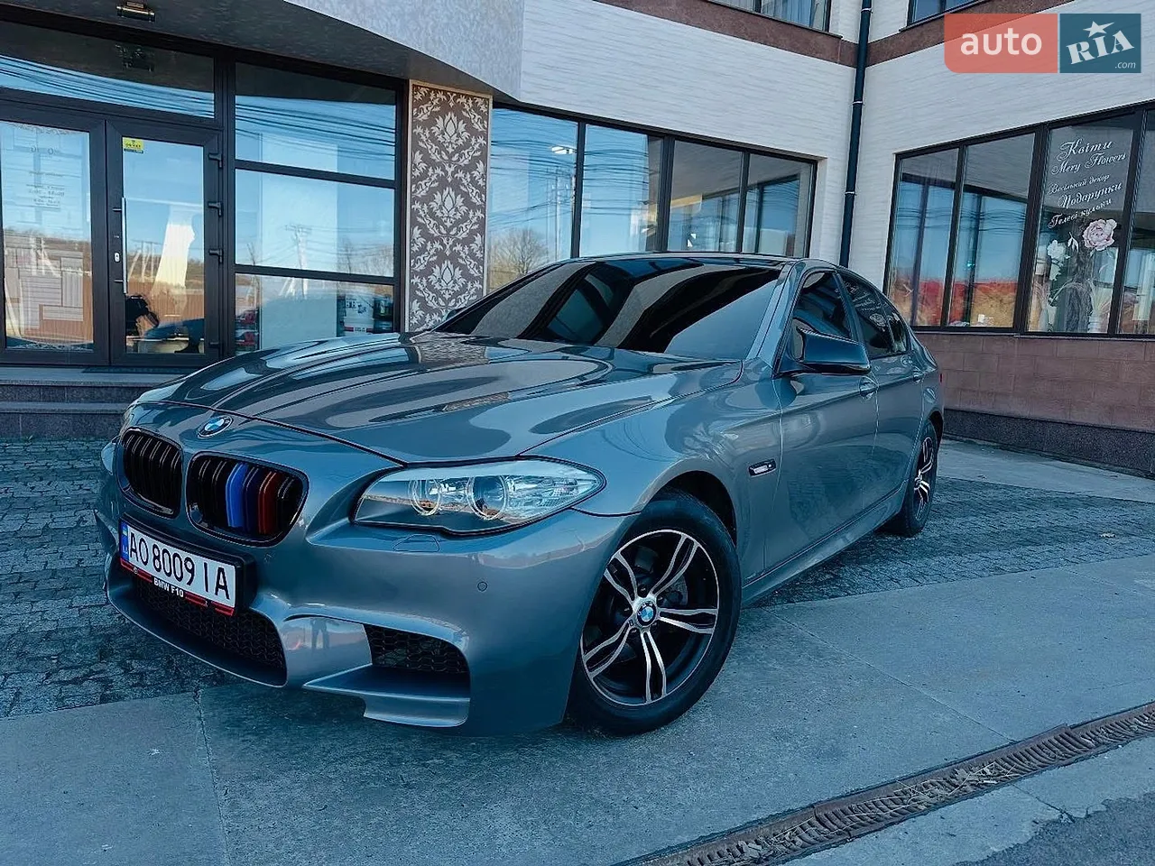 2010 BMW 5er - мініатюра 4