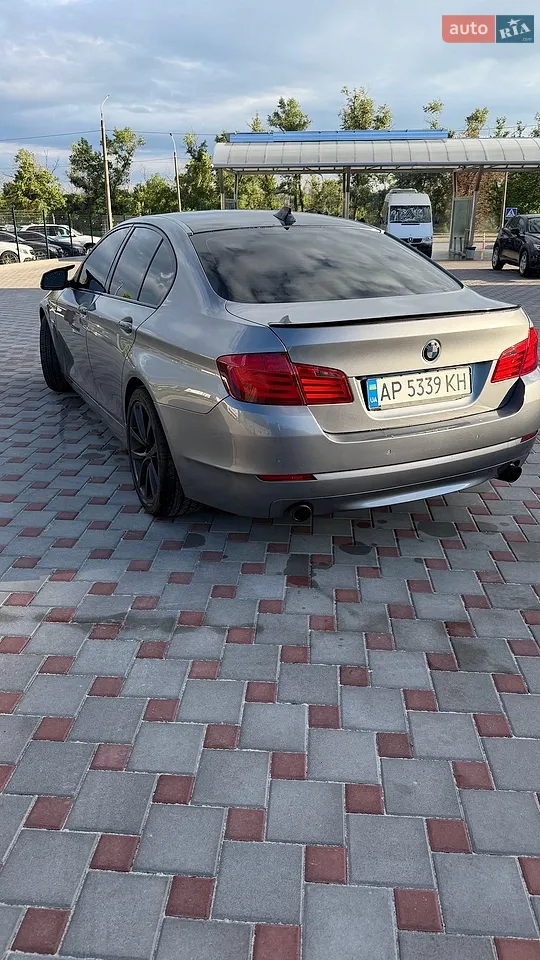 2010 BMW 5er - мініатюра 5