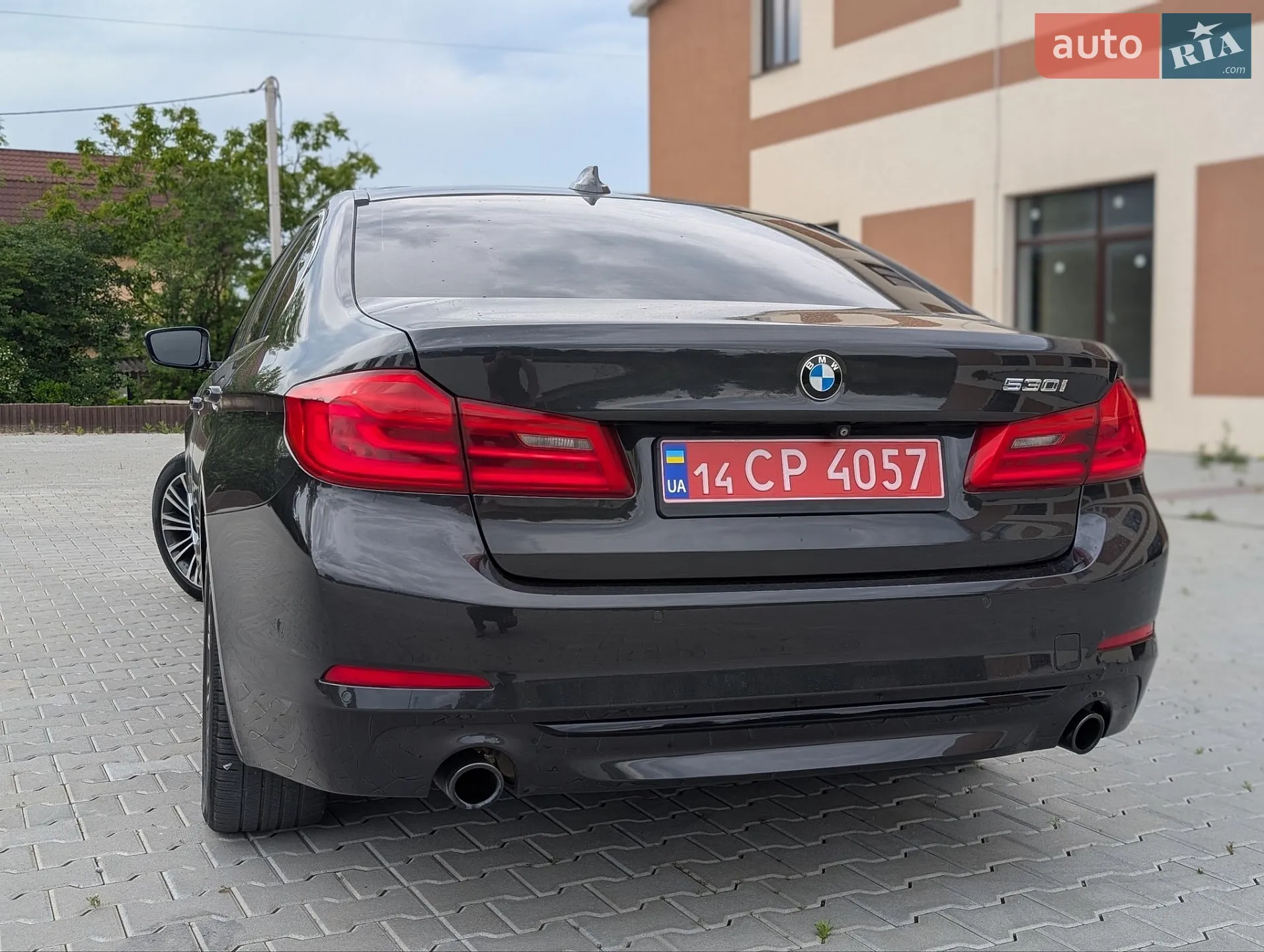 BMW 5 Series 2017 VIN WBAJA5C35HG894016 фото оголошення 19 з 68