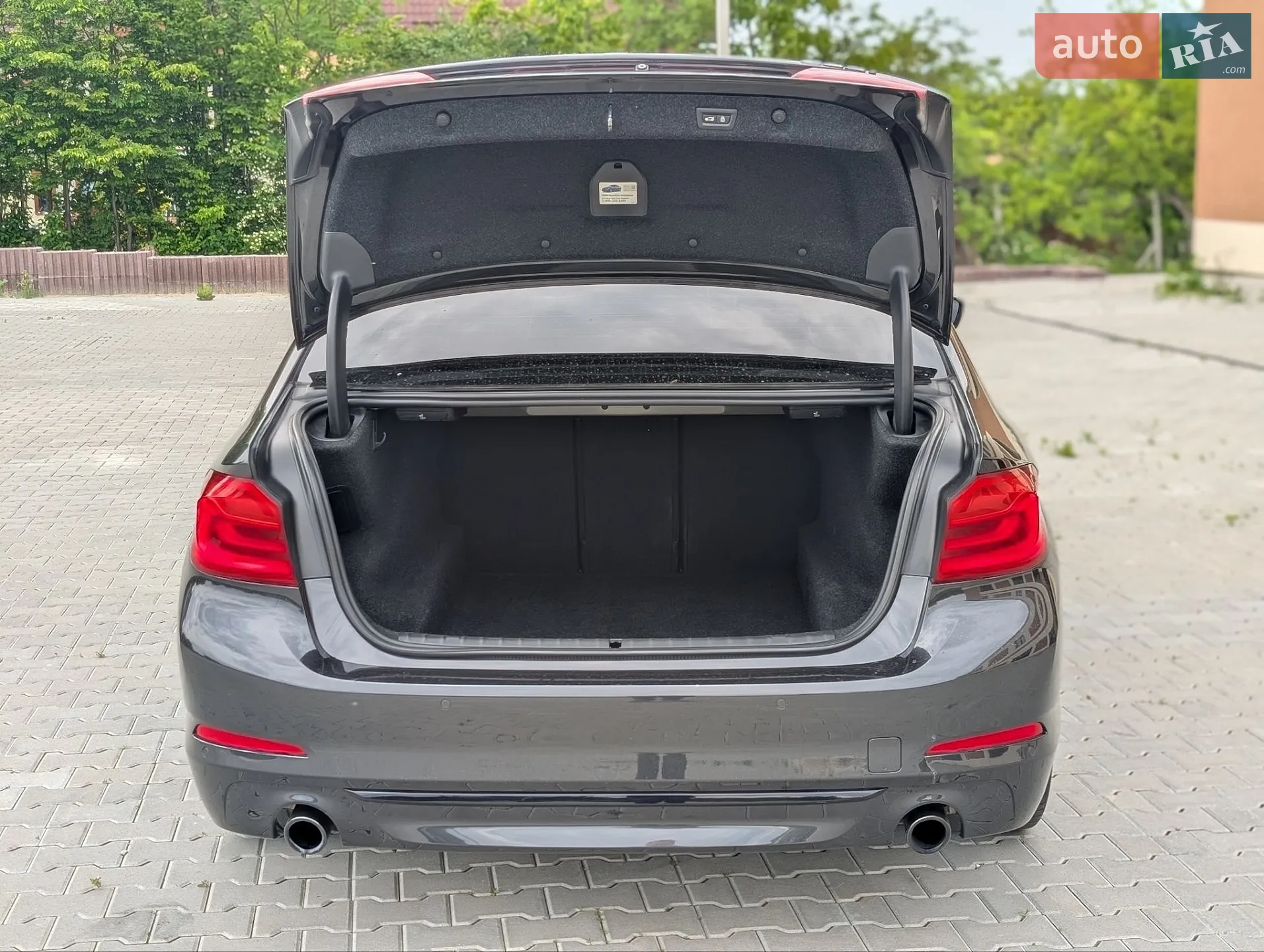 BMW 5 Series 2017 VIN WBAJA5C35HG894016 фото оголошення 27 з 68