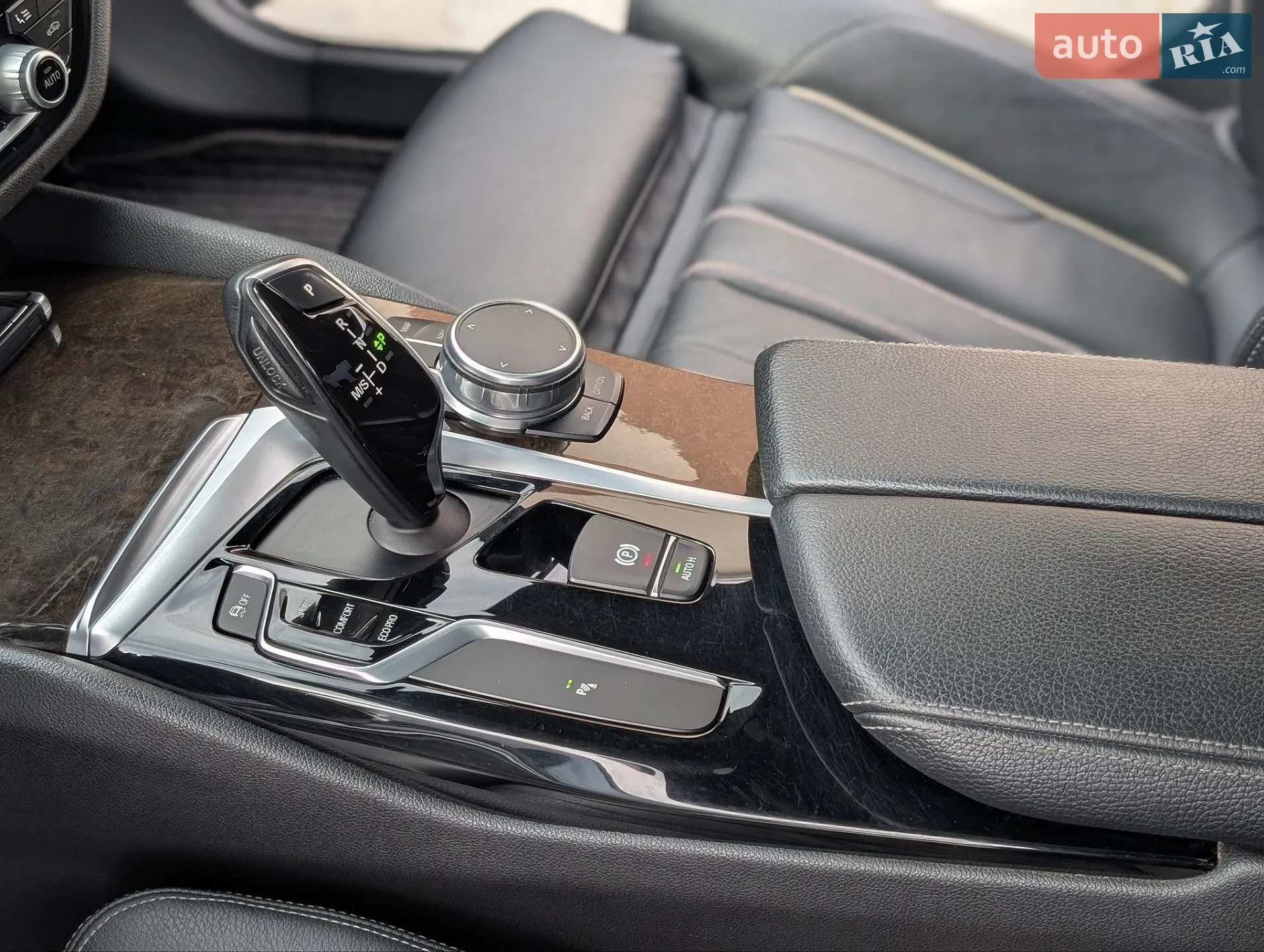 BMW 5 Series 2017 VIN WBAJA5C35HG894016 фото оголошення 46 з 68