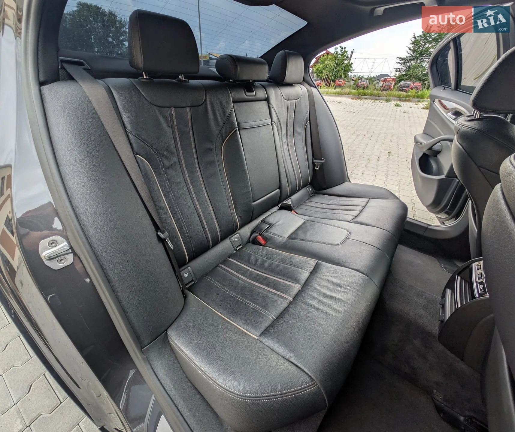 BMW 5 Series 2017 VIN WBAJA5C35HG894016 фото оголошення 56 з 68