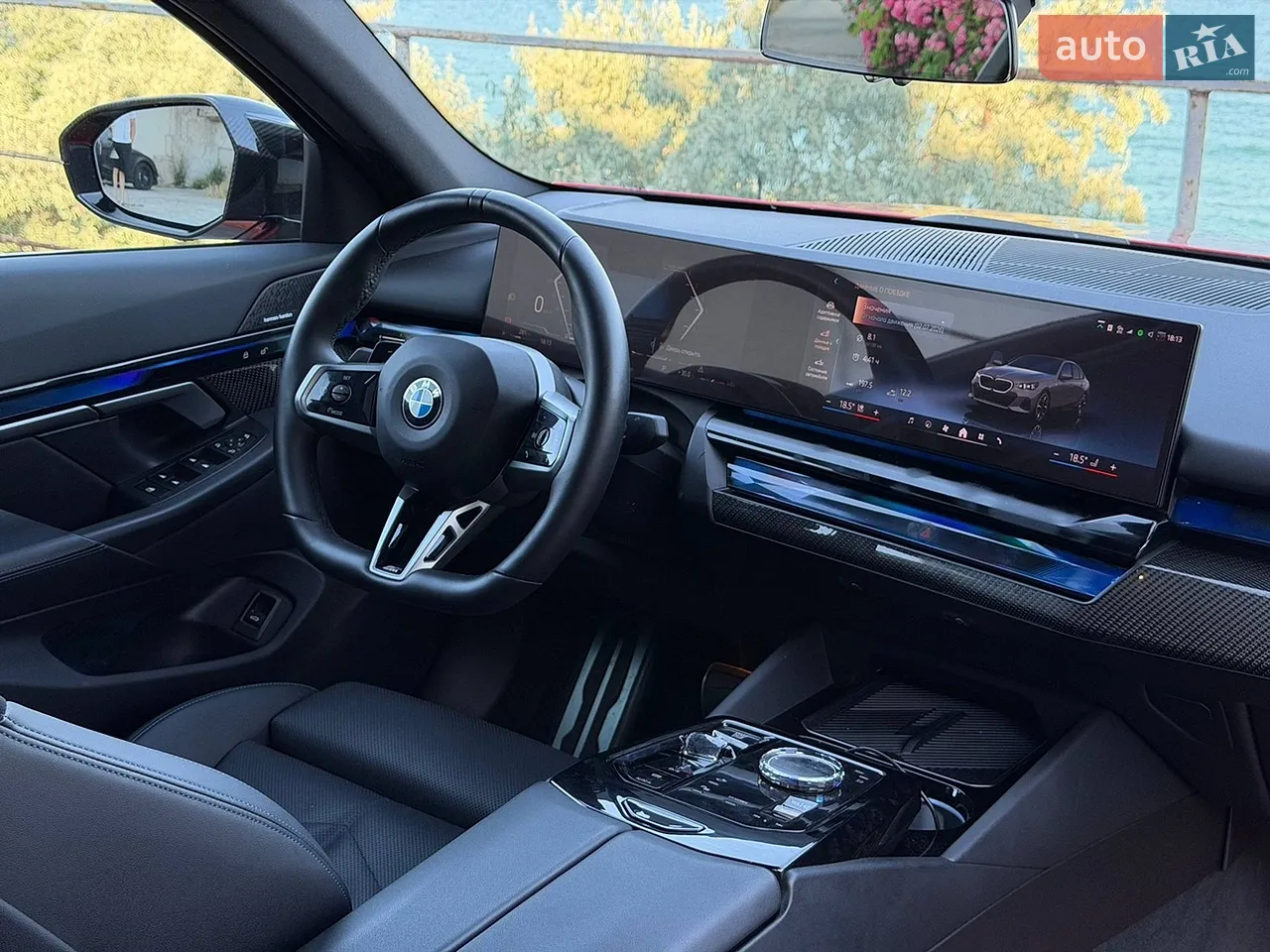 2024 BMW 5er - мініатюра 5