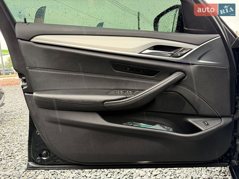 Седан BMW 5 Series 2018 в Стрые