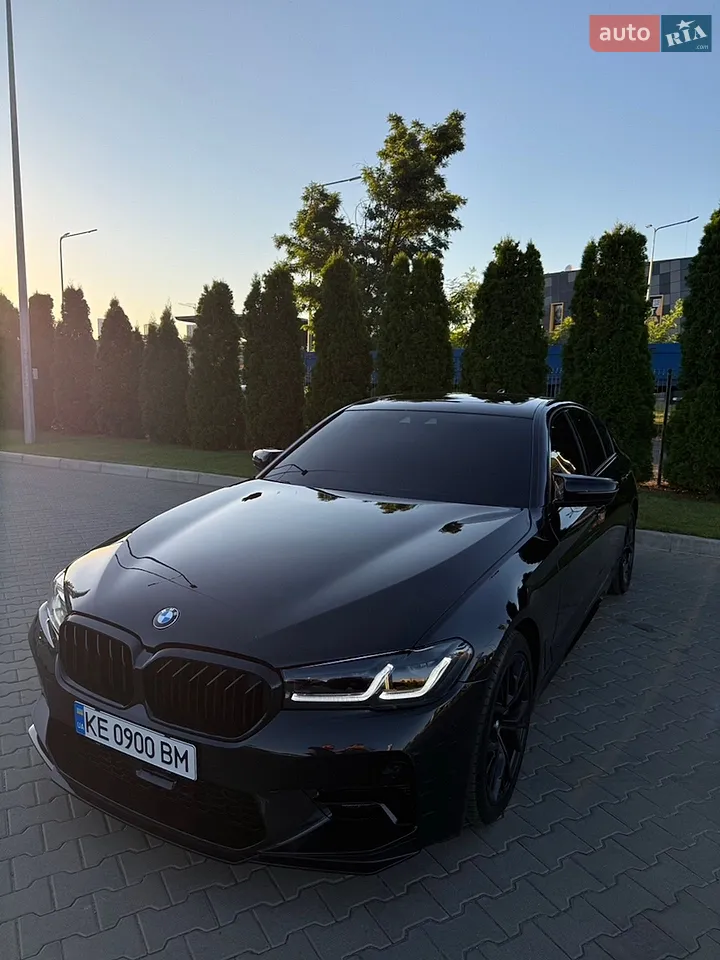2018 BMW 5er - мініатюра 2