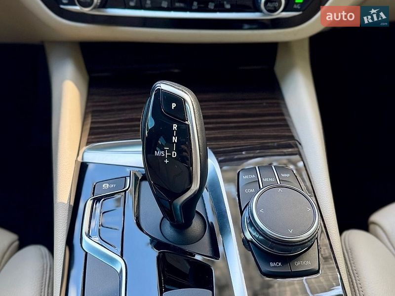 Седан BMW 5 Series 2017 в Львове фото 25 Седан BMW 5 Series 2017 в Львове