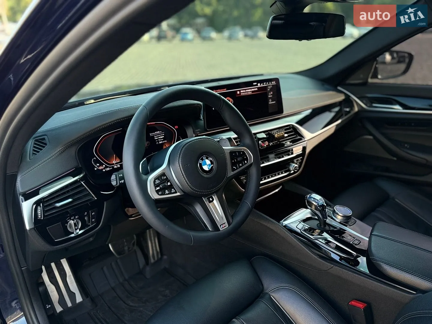 BMW 5 Series 2021 VIN WBA13BK02NCH70646 фото оголошення 14 з 25