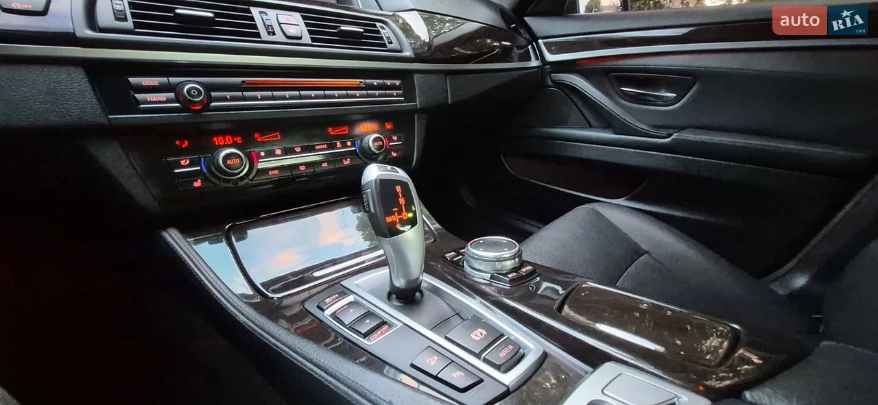 2015 BMW 5er - мініатюра 5