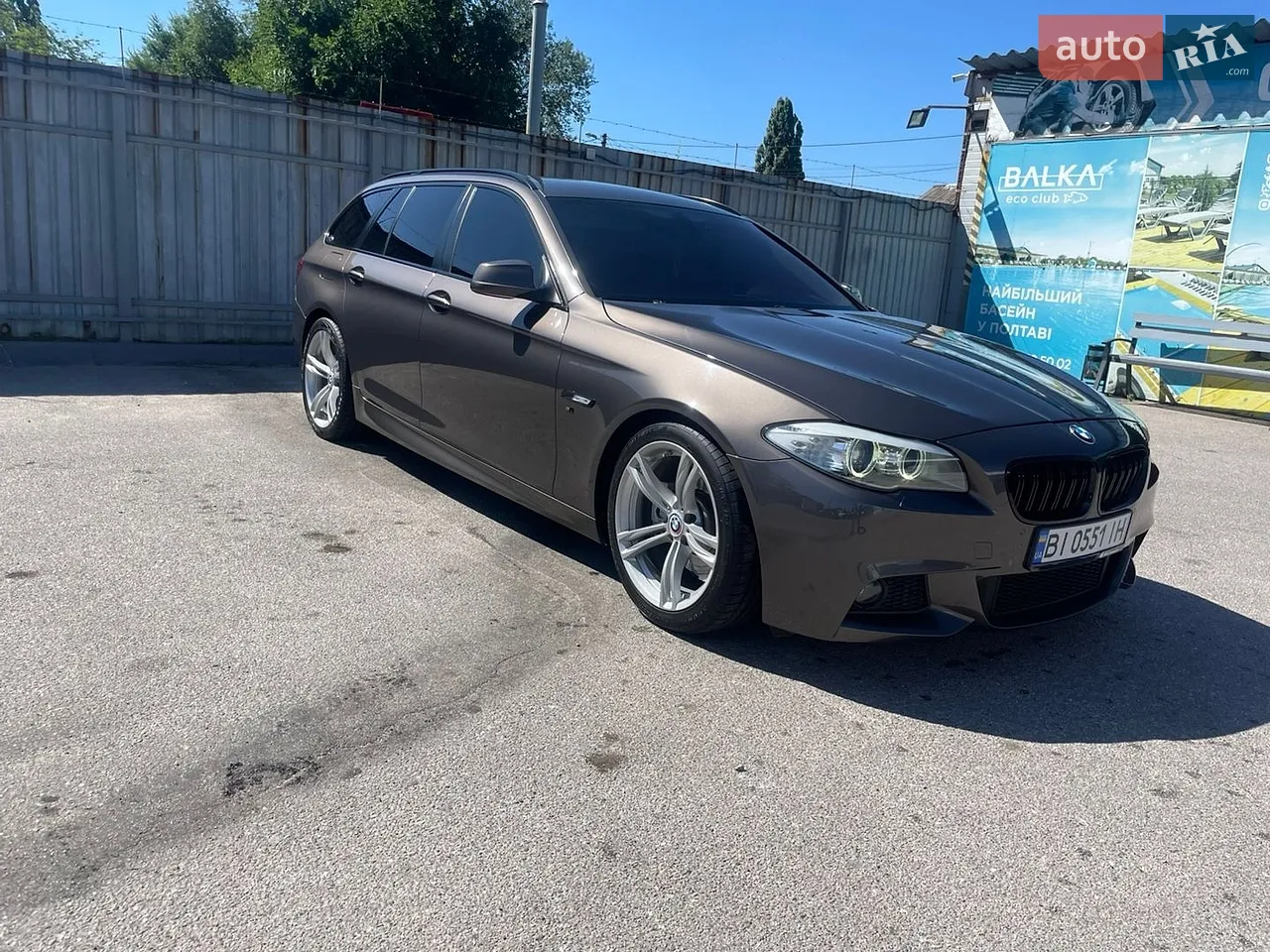 2011 BMW 5er - мініатюра 2