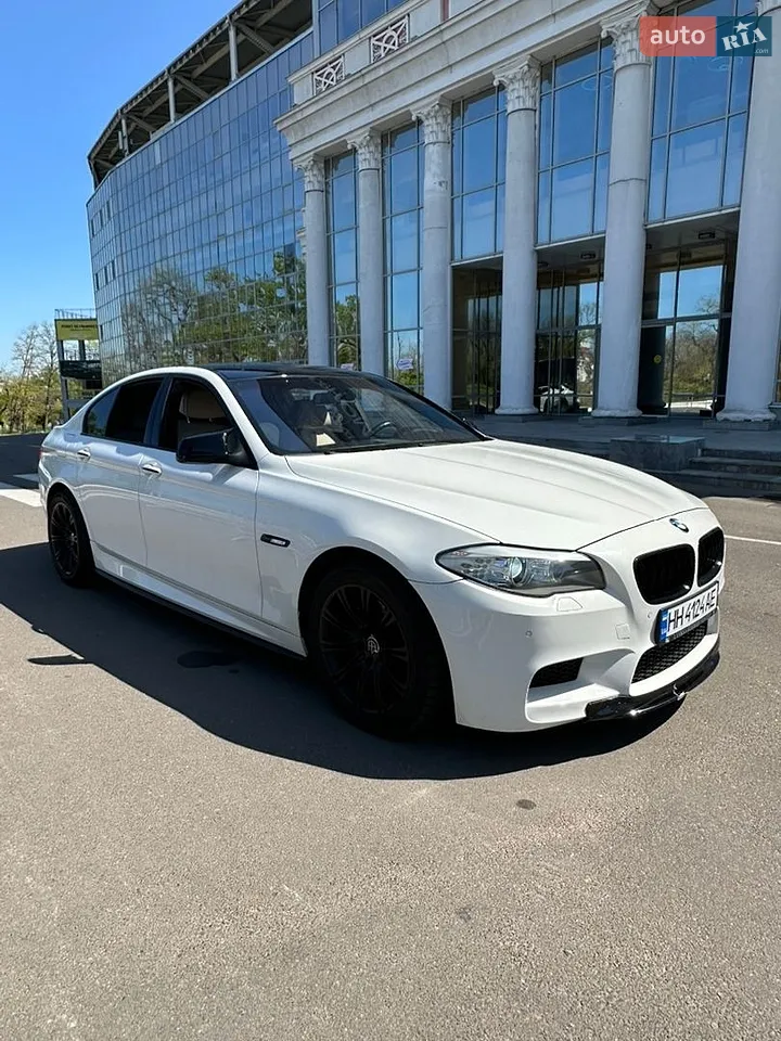 2011 BMW 5er - мініатюра 4