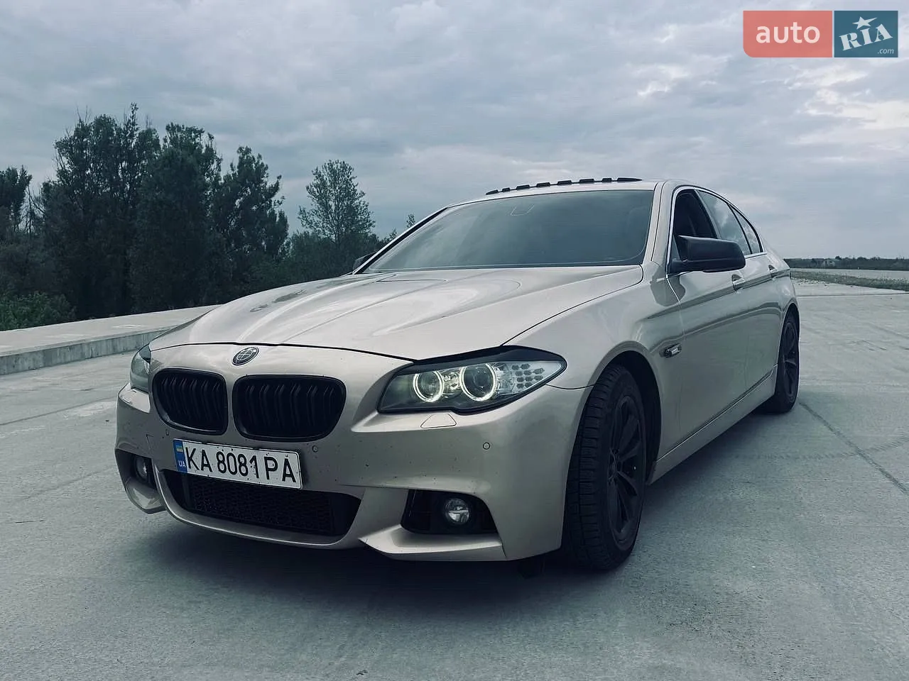 2012 BMW 5er - мініатюра 2