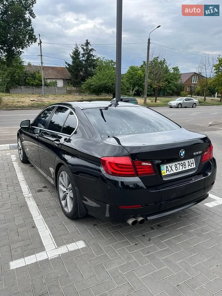 2011 BMW 5er - мініатюра 2