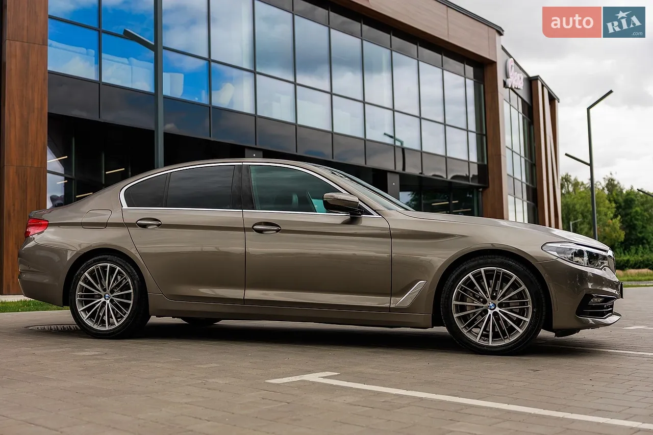 2016 BMW 5er - мініатюра 2