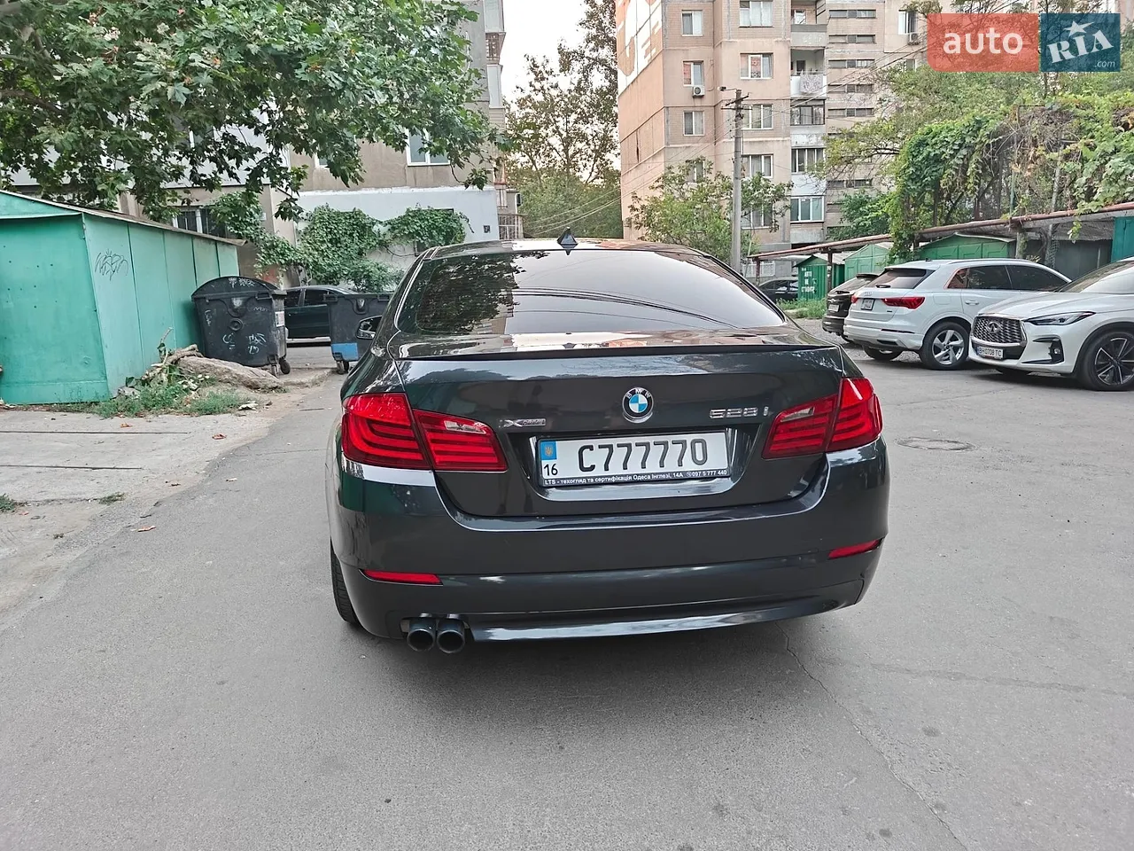 2012 BMW 5er - мініатюра 2