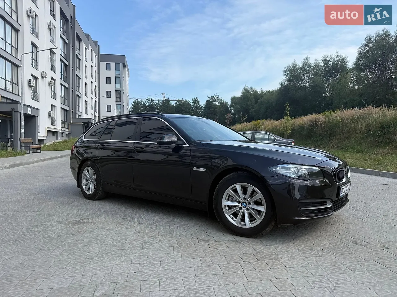 2016 BMW 5er - мініатюра 2