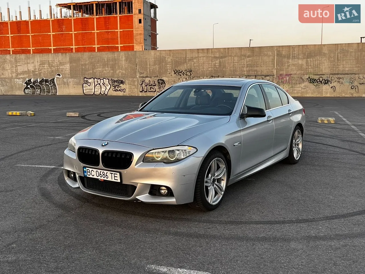 2012 BMW 5er - мініатюра 2