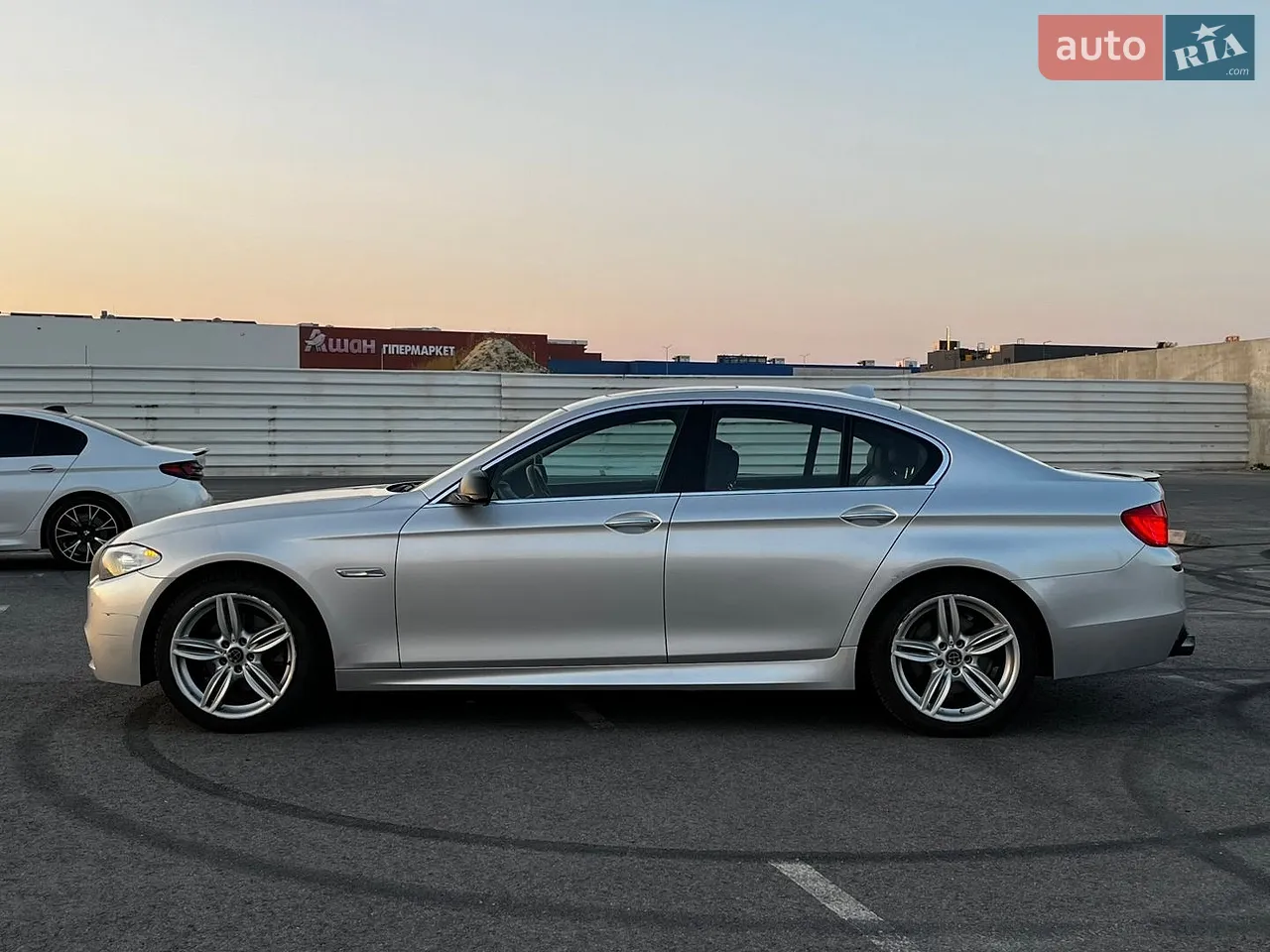 2012 BMW 5er - мініатюра 4