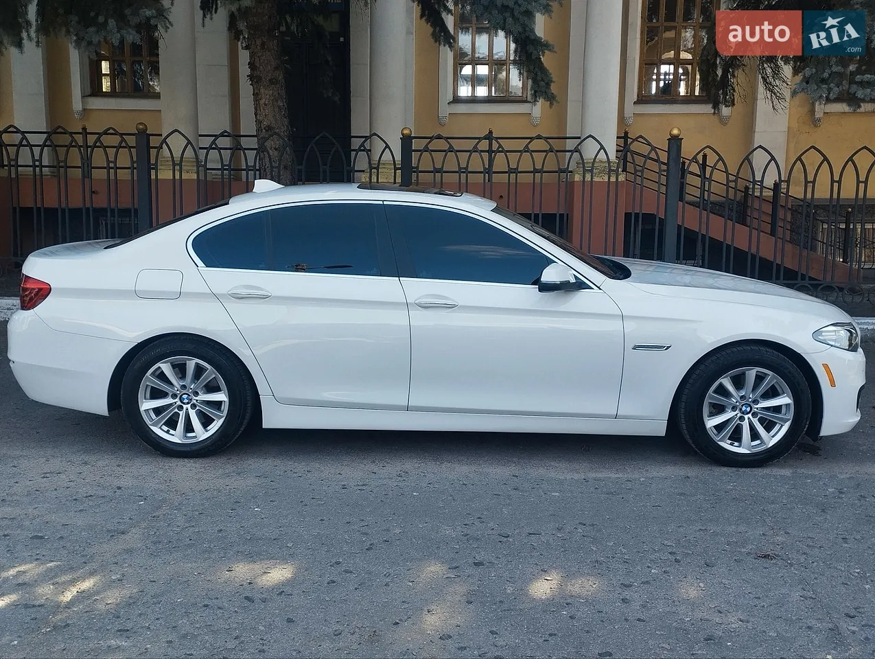 2014 BMW 5er - мініатюра 4