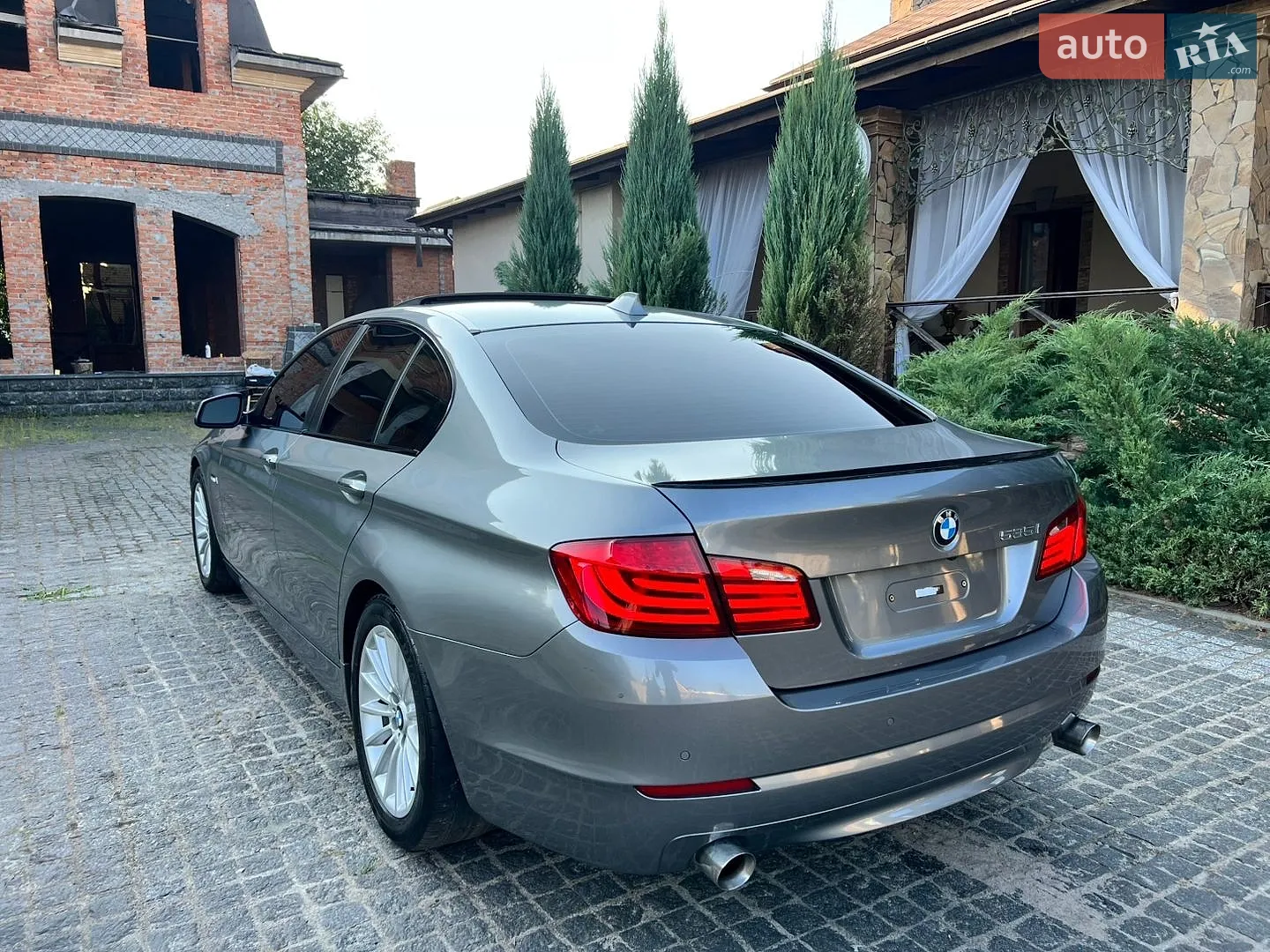 BMW 5 Series 2011 VIN WBAFU7C53CDU57880 фото оголошення 5 з 32