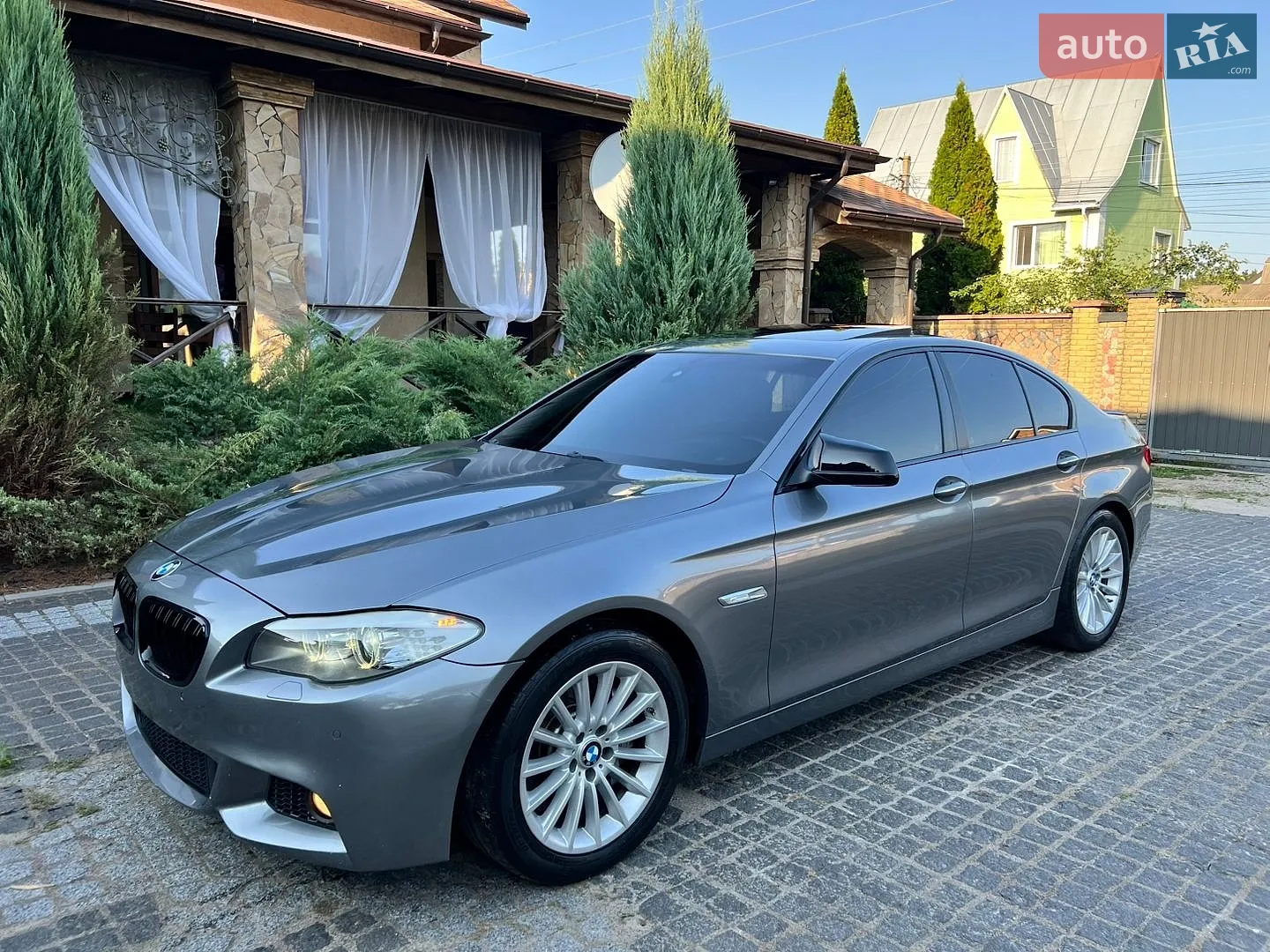 BMW 5 Series 2011 VIN WBAFU7C53CDU57880 фото оголошення 7 з 32